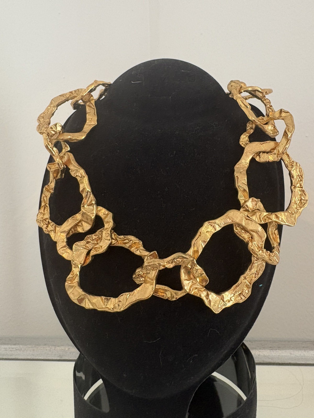 Oscar De La Renta Gold-tone Stone Jagged oversized loop Necklace