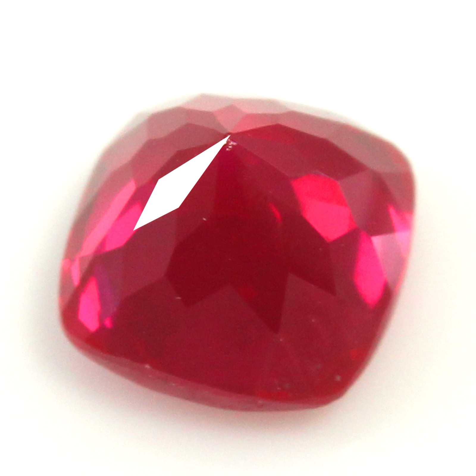 Natural 5.25 Ct Certified Mogok Pigeon Blood Red Ruby 9×9 MM Cushion Gemstone