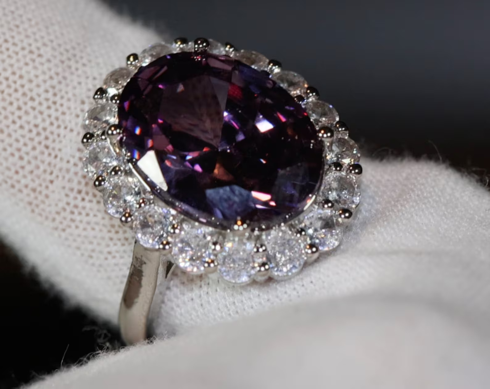 5.50 Ct Oval Cut Natural Amethyst Diamond Wedding Ring 14K White Gold Size 7