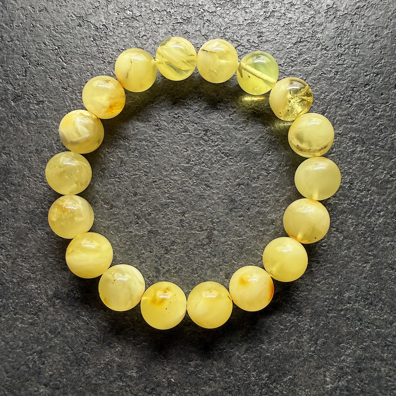 Unique honey Whole Stone natural Amber Bracelet 17 Beads 11.5mm 16.08g