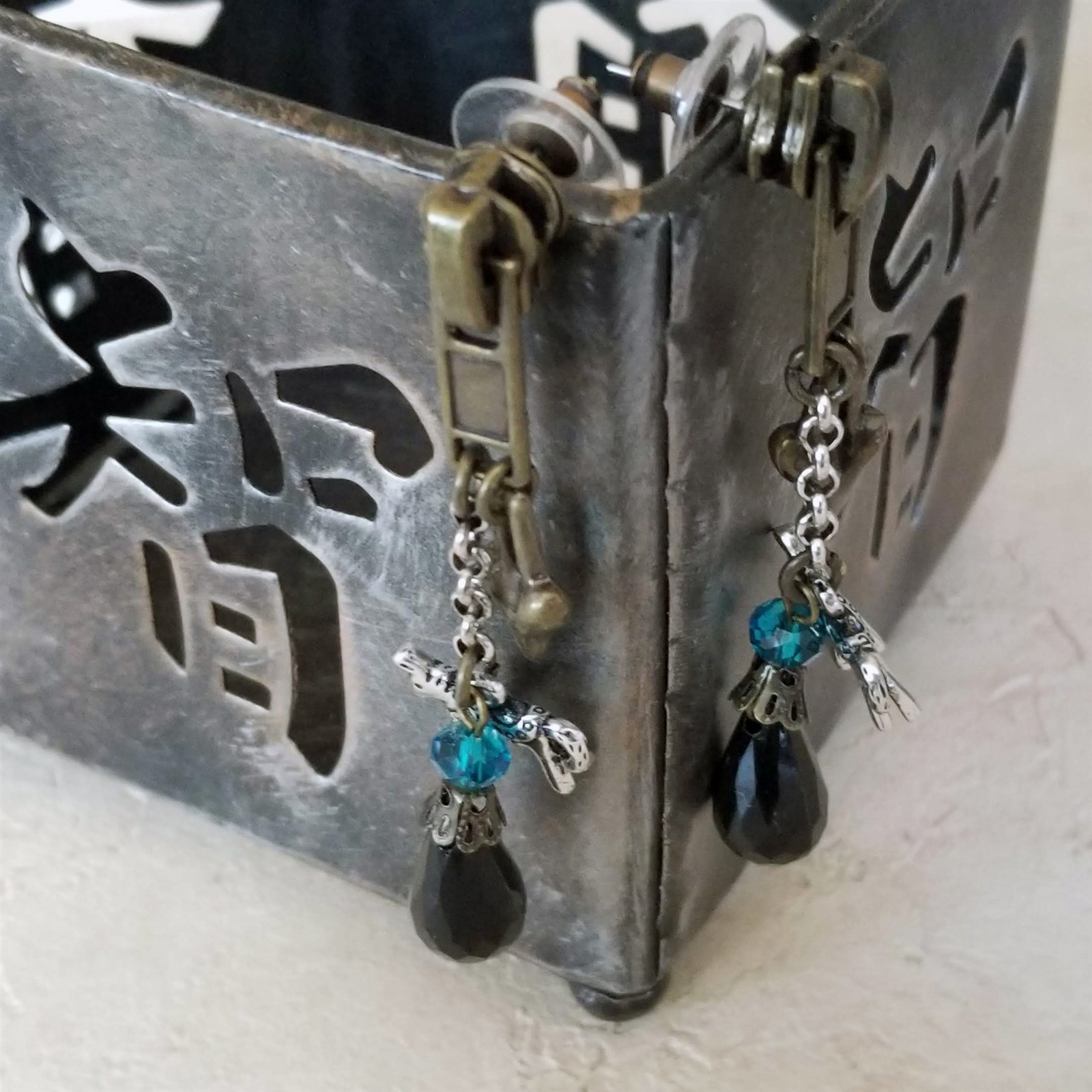 Steampunk Antiqued Brass Kitchen Sink Zipper Heart Teal Black Dangle Earrings