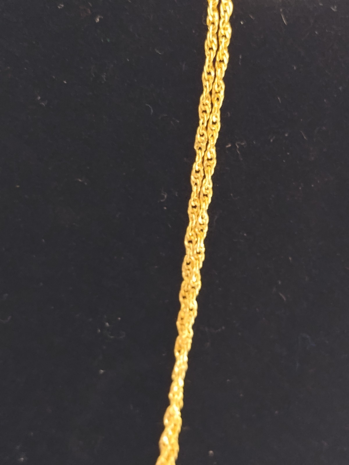 14k Gold Chian. 16 inches long Mariners Chain. 4.4 grams