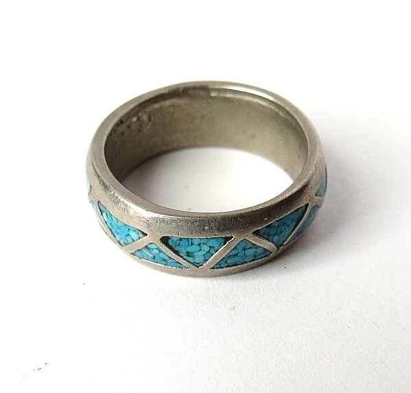 VTG NAVAJO TURQUOISE SILVER TONE CHIPS WEDDING BAND RING SIZE 7.75 & 6.9MM WIDE