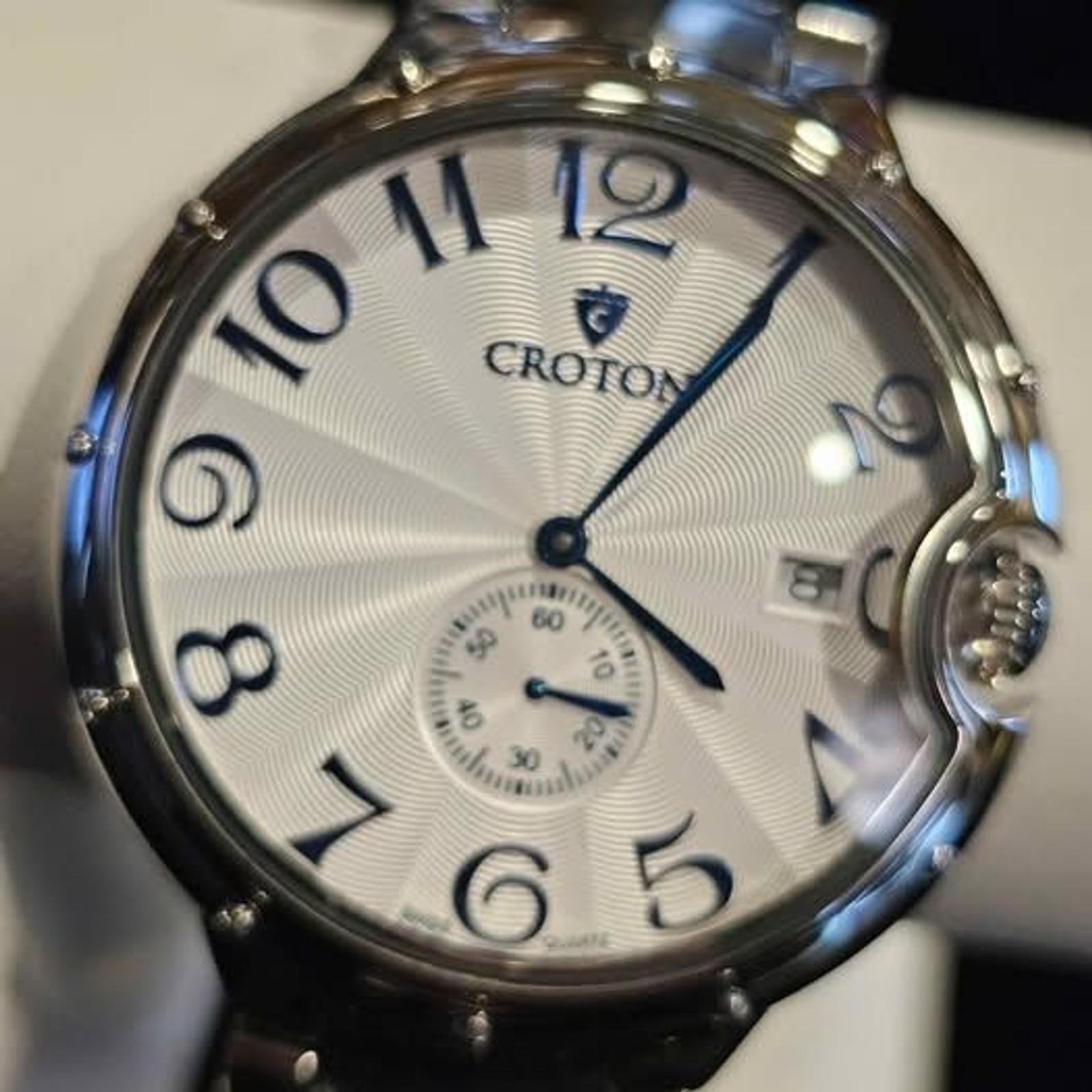 Croton 42MM Cintra limited edition with swiss Ronda 6004D movement. New in box!