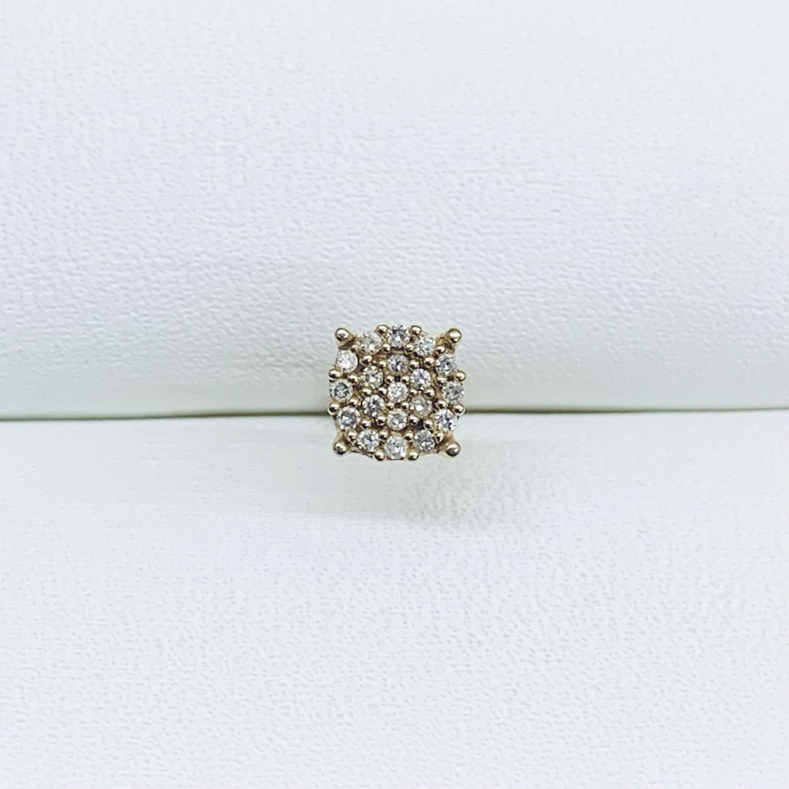 One Single 0.05 Ct 10k Yellow Gold Round Natural Diamond Pave Screw Stud Earring