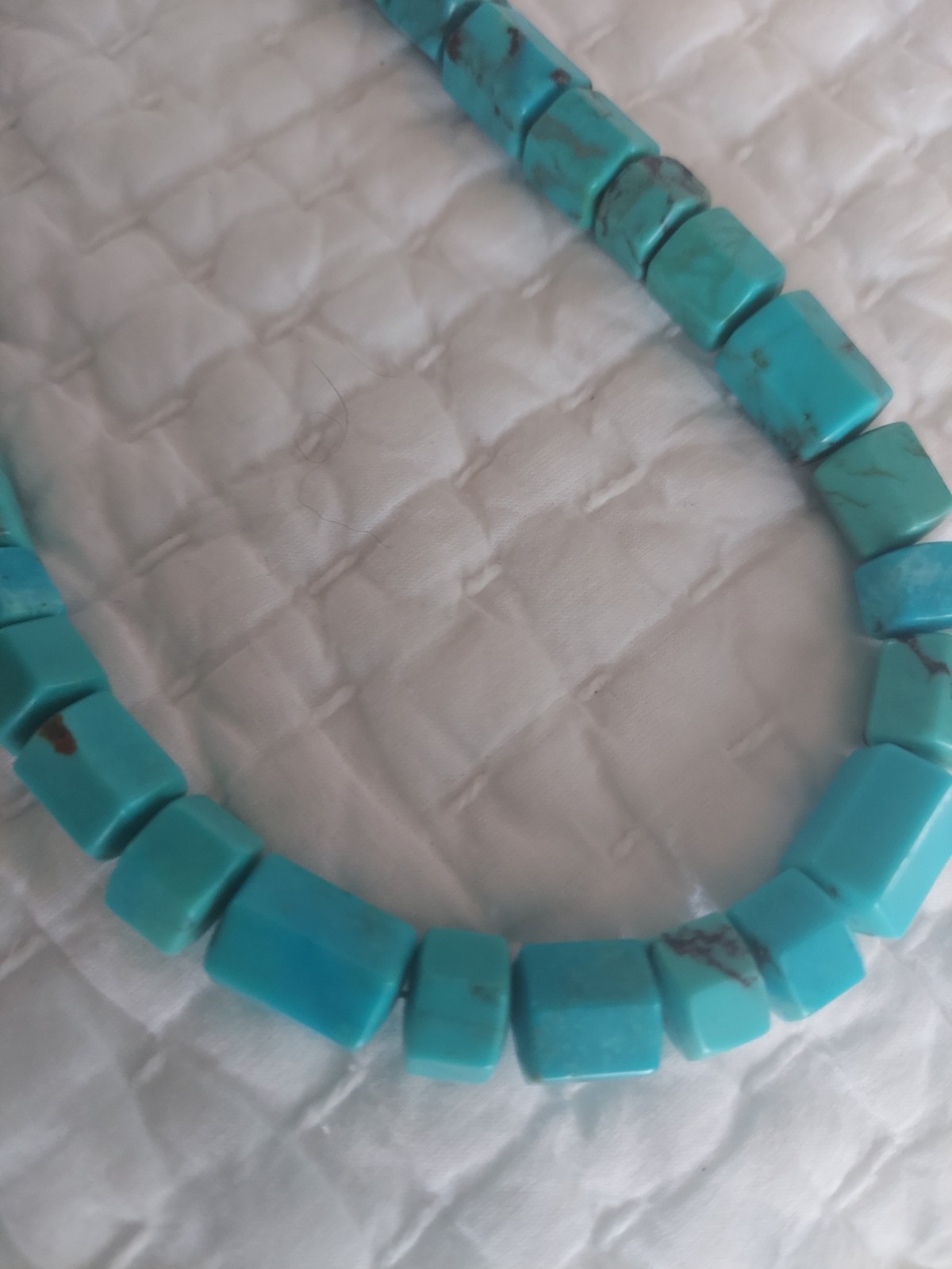 genuine turquoise bead necklce with sterling closure