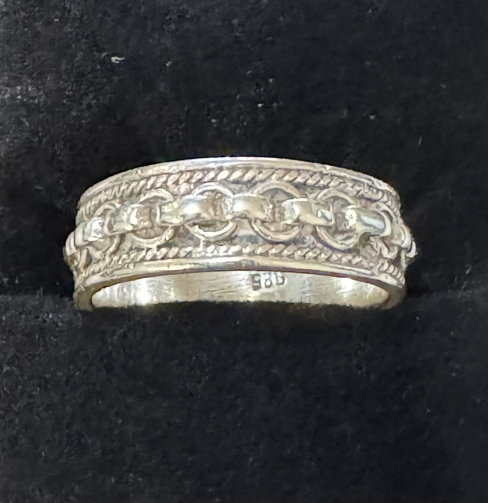 Vintage Sterling Slver Cigar Band With Horse Bit Links Ring-Size 7
