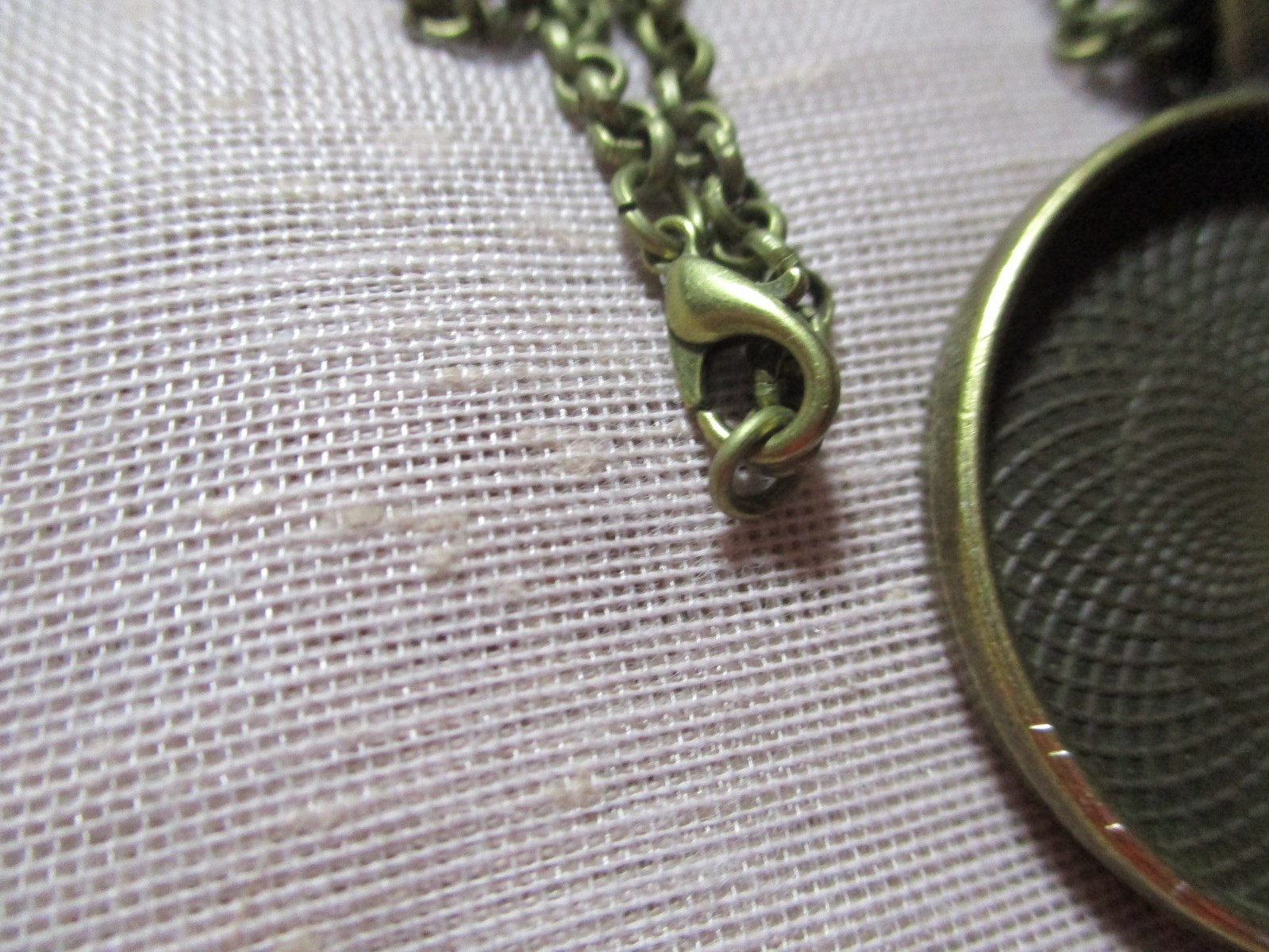 NEW BRASS 30mm (1-1/8th in) PENDANT & CHAIN – ADD PICTURE 4 FREE – OR YOUR OWN
