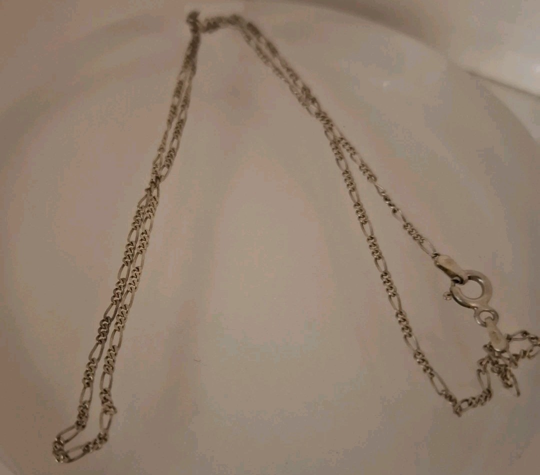 Vintage Dainty 925 Sterling Silver Figaro Chain 40cm 1.8g