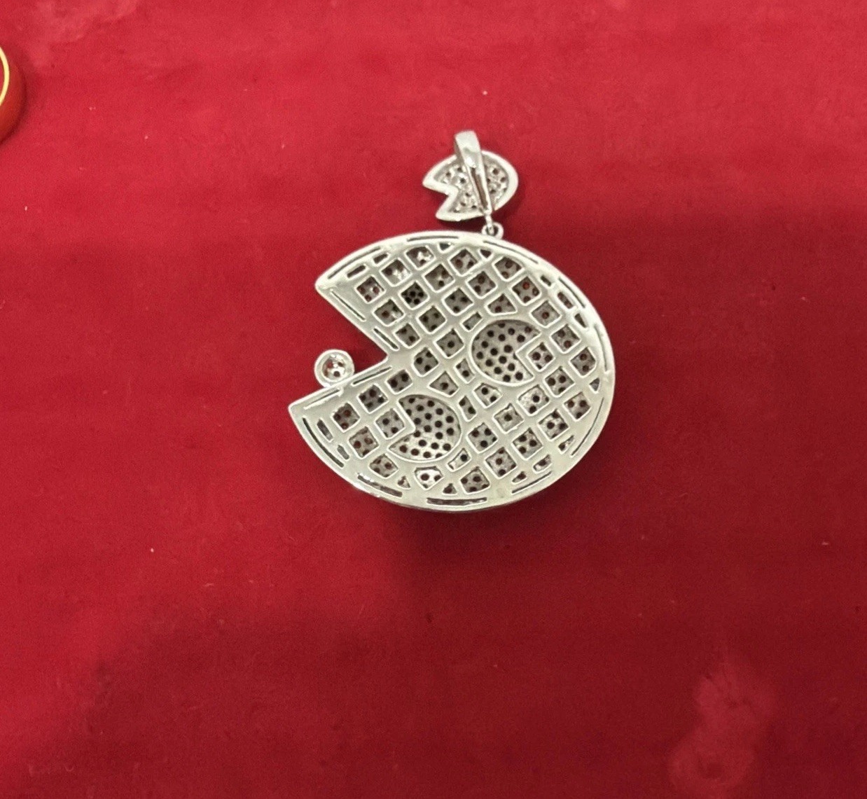 Stainless Steel Gold /red Tone Pac Man Pendent Charm Fashion Video Game Charm