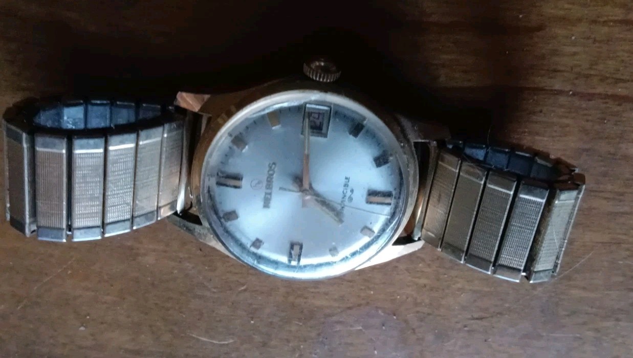 Helbros Invincible Vintage Mechanical Manual Wind Date Gold Tone Bracelet