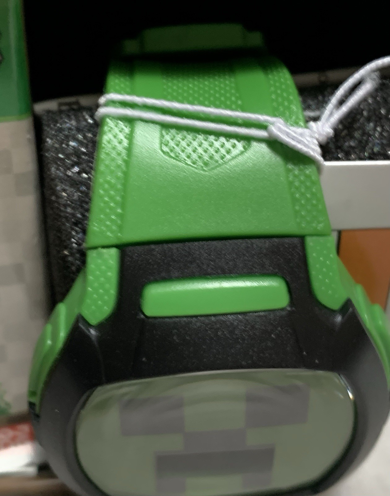 NEW Minecraft ZOMBIE FACE Kids’ LED Digital Display Wrist Watch