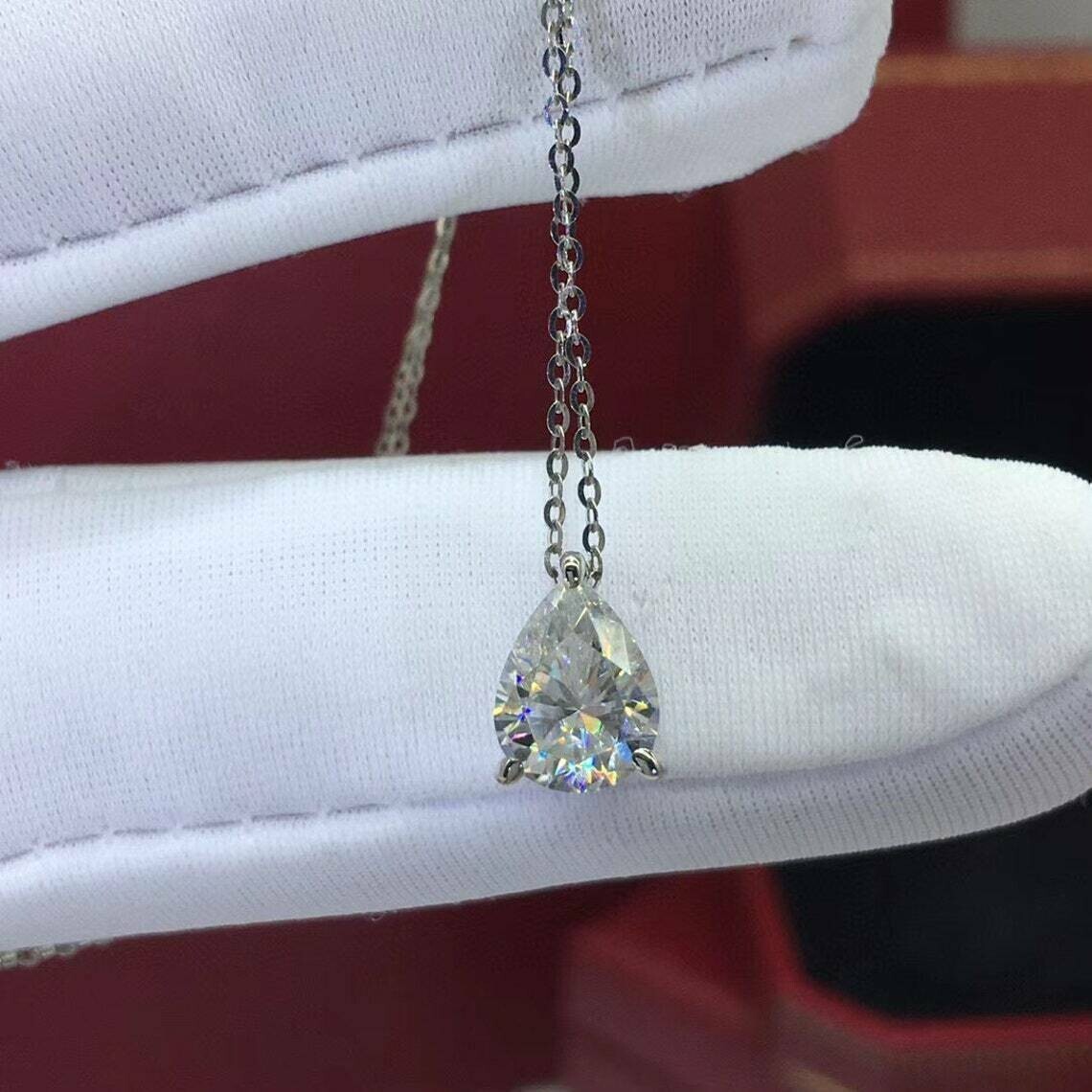 2Ct Pear Cut VVS1 Diamond Solitaire Pendant 14K White Gold Finish 18″ Free Chain