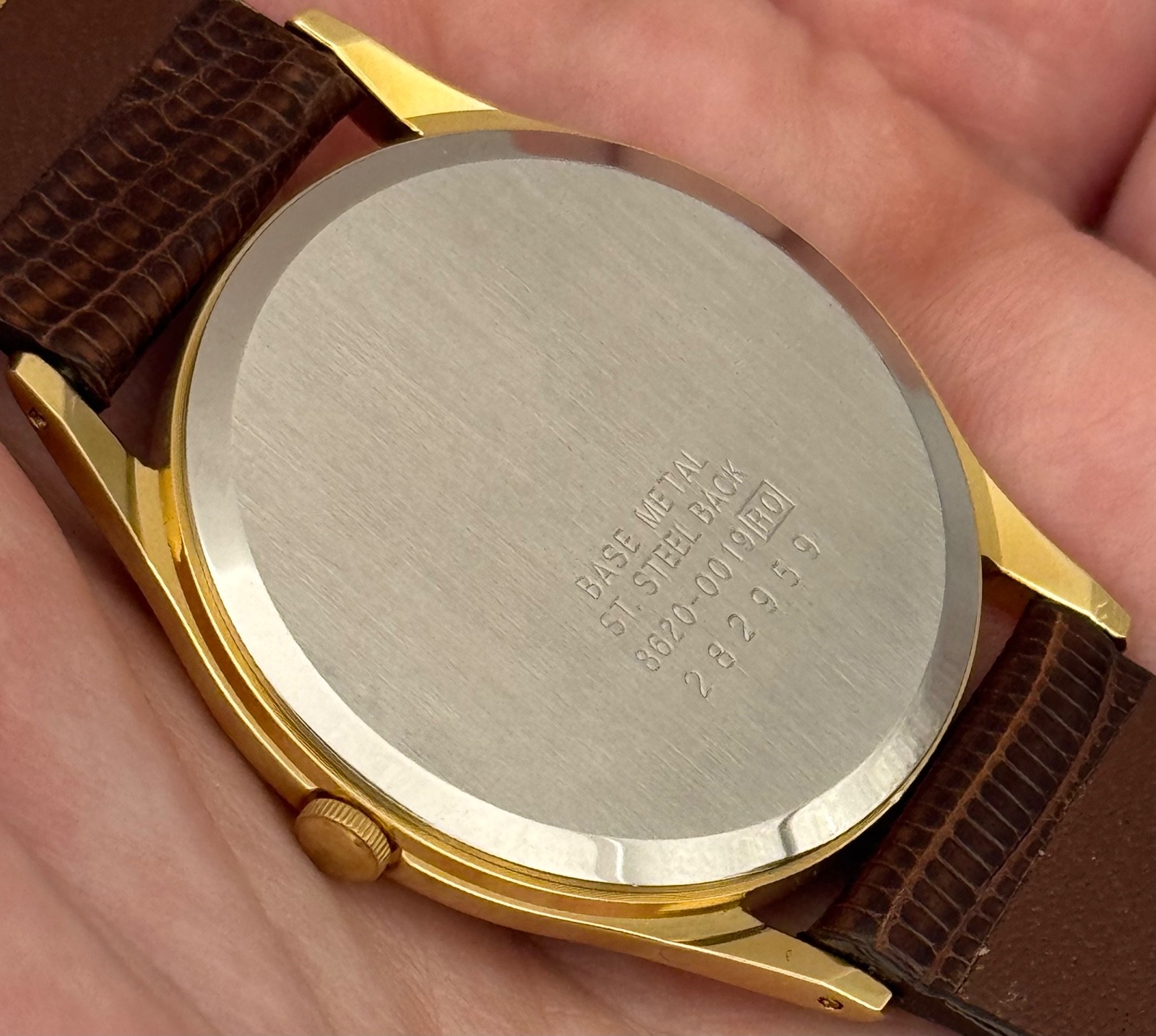 1982 Vintage NOS Seiko Men’s Gold Dress Watch w/O.G. BAND & PAPERS – 8620 Quartz