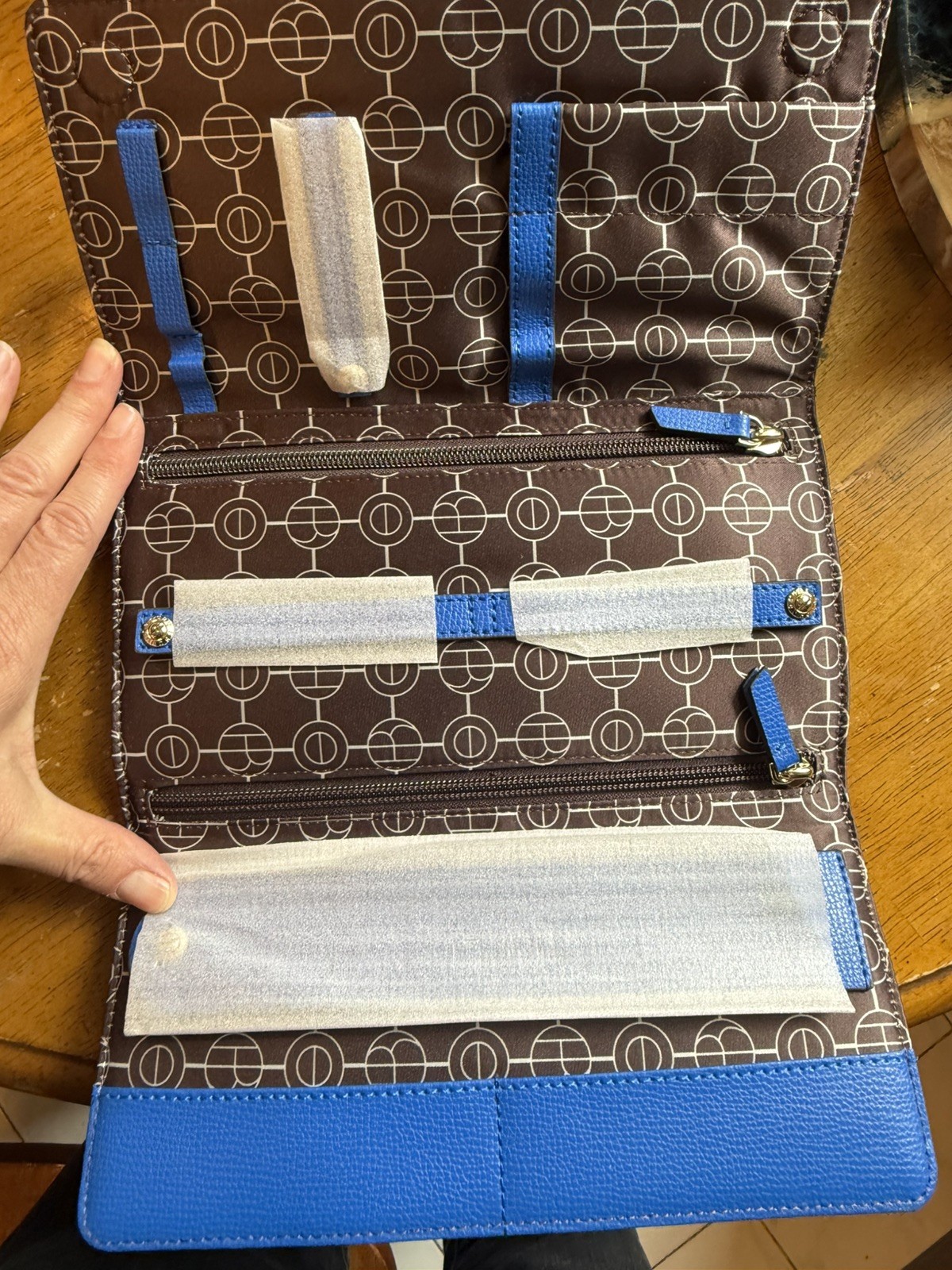 Henri Bendel Blue Travel Jewelry Organizer Case Roll Zip Storage New NWOT