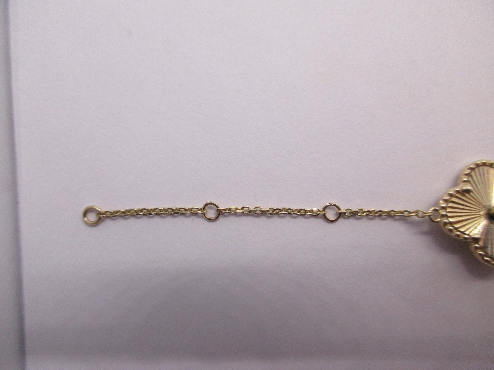 10K Gold Bracelet Could be worn as 7″ to 8″ 4.40 Grams
