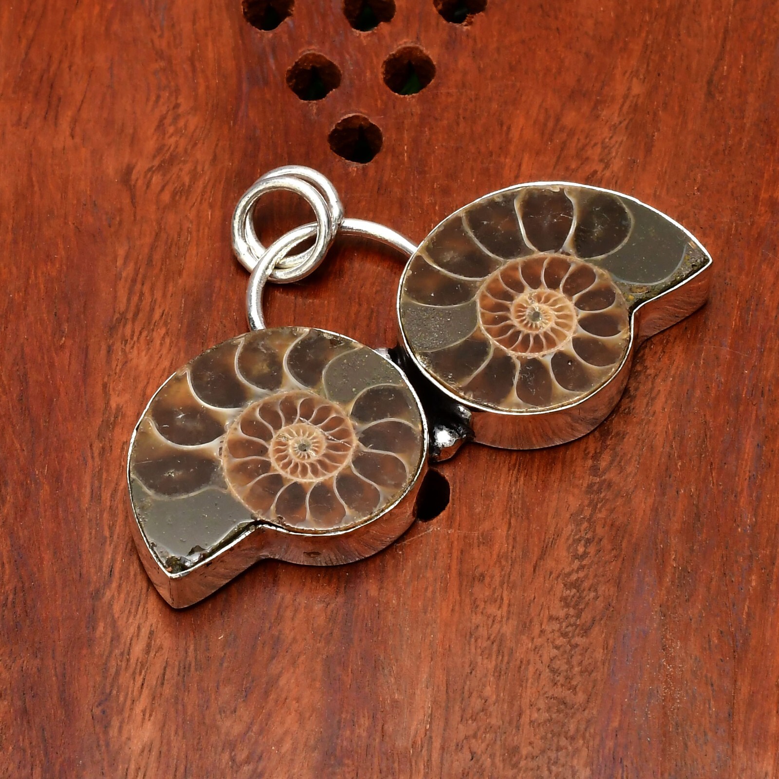 Ammonite Pendant Gemstone 925 Sterling Silver Handmade Jewelry Pendant 1.56″