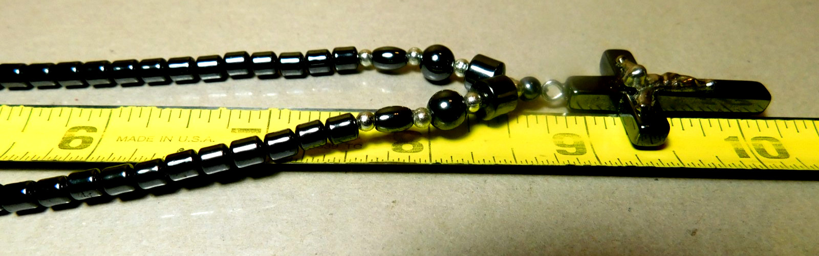 Unbranded~Hematite Metallic Luster Turn-Lock Necklace with Cross Pendant 18″