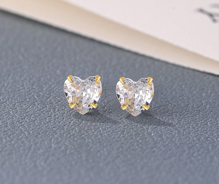 Love Heart-shaped Cubic Zirconia Solitaire 925 Sterling Silver Mini Stud Earring