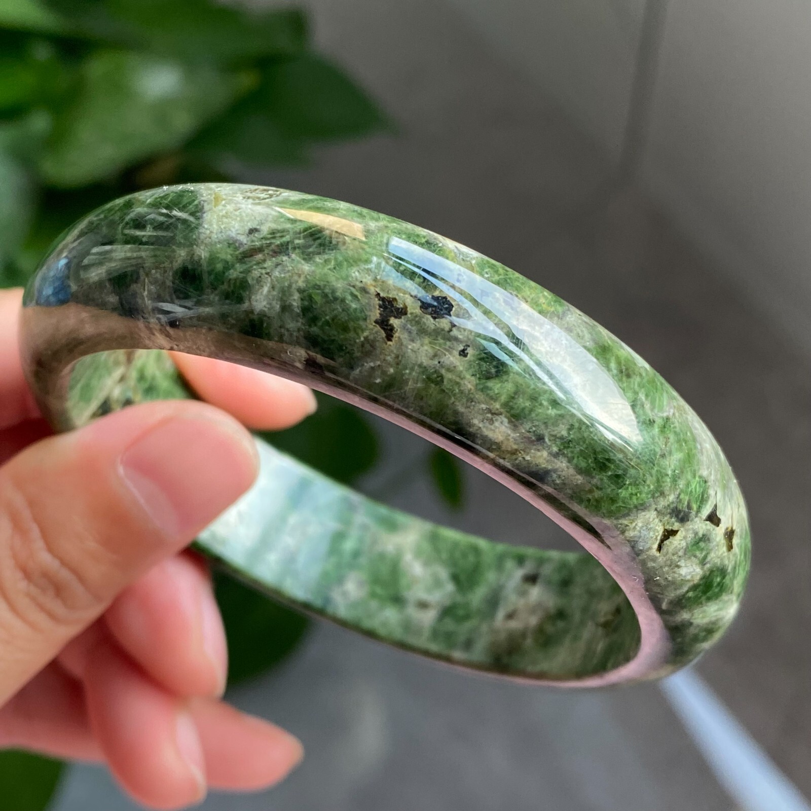 61mm Natural Green Diopside Crystal Quartz Bangle AAAA 5