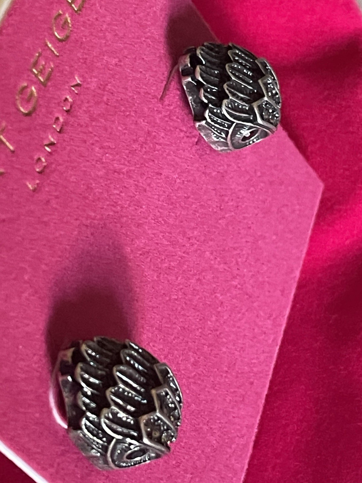 KURT GEIGER LONDON GUNMETAL EAGLE HEAD STUD EARRINGS PAVE CRYSTALS 0,75”