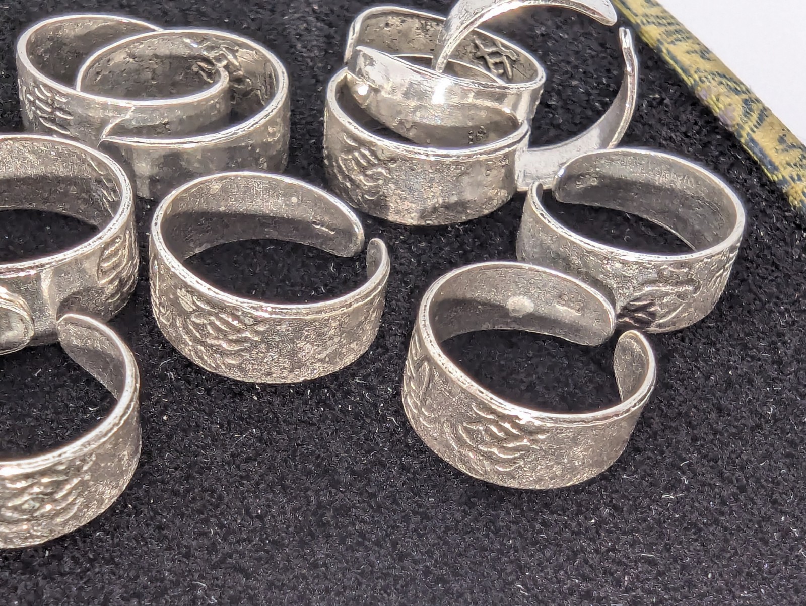 925 Sterling Silver WHOLESALE LOT 10 Sterling Silver Toe Rings. 10.7 Grams