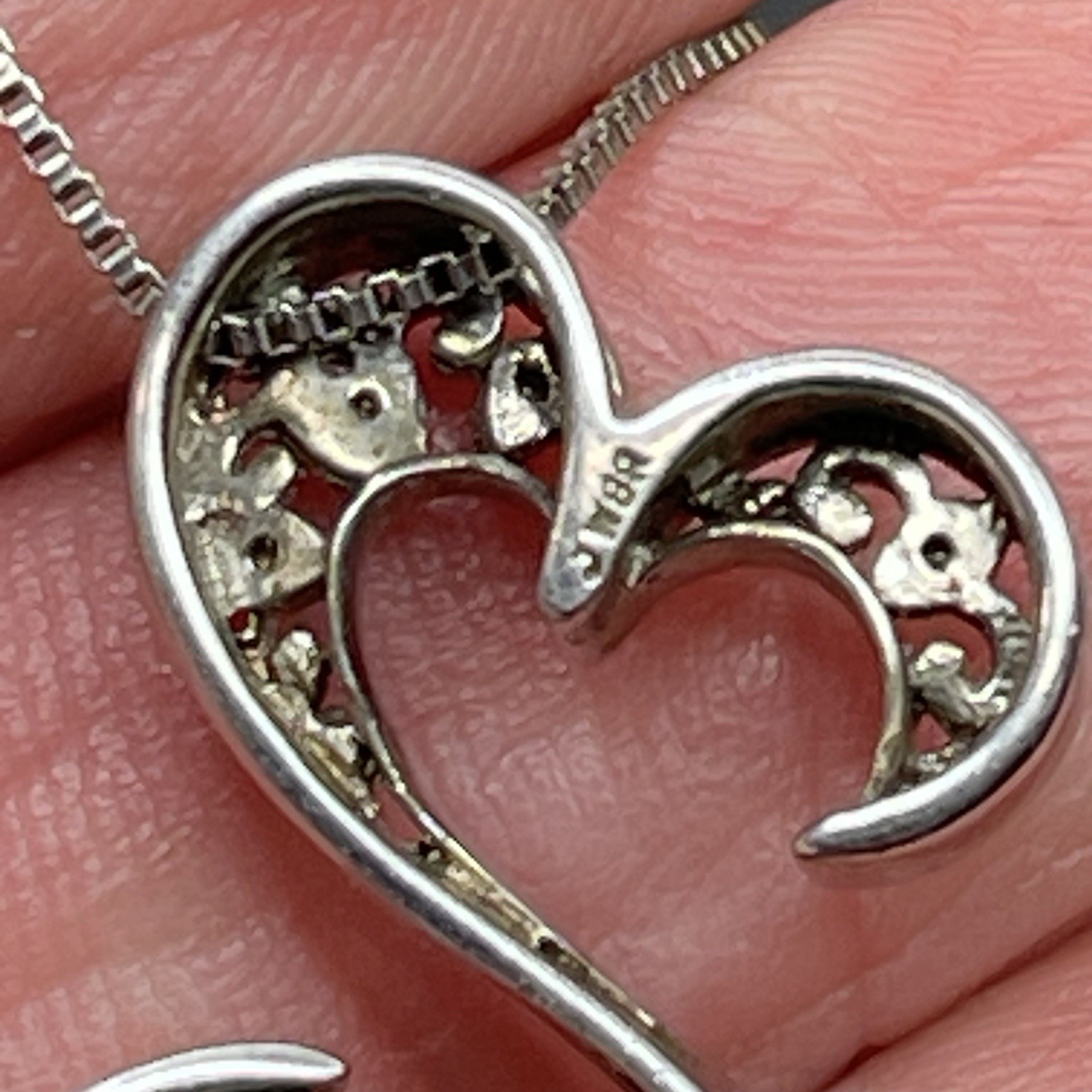 Jane Seymour Open Hearts Calligraphy 18.5″ Sterling Silver Necklace