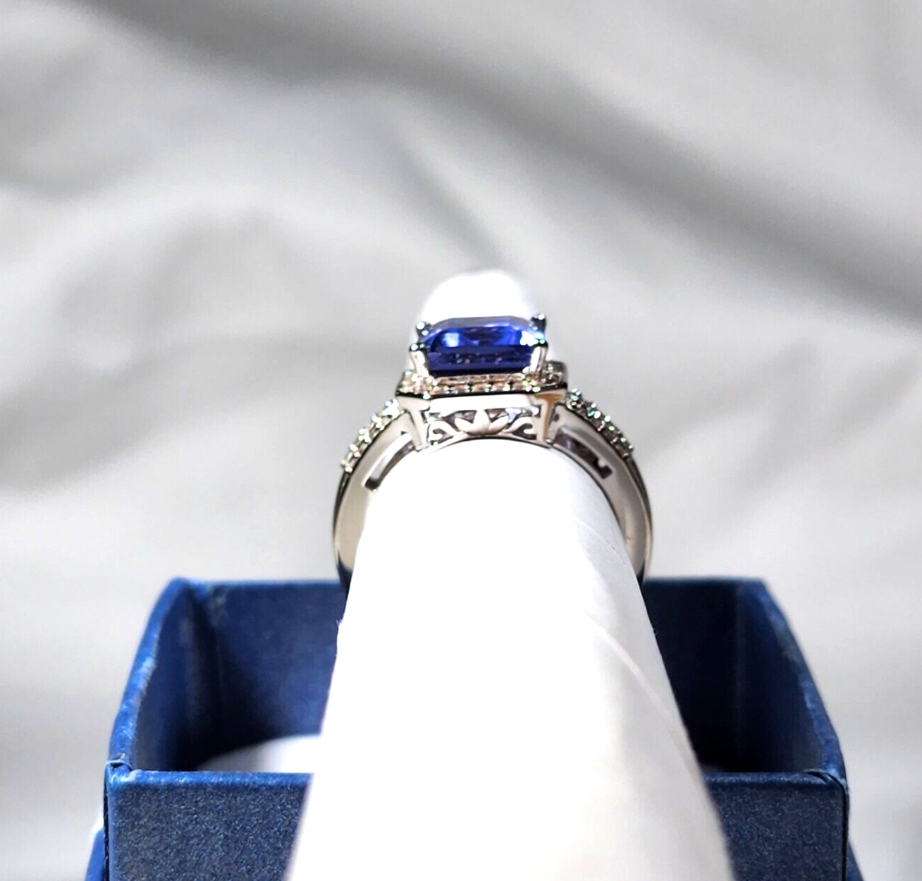 Blue Fluorite & Natural White Zircon ring in Rhodium over 925 Sterling sz 8