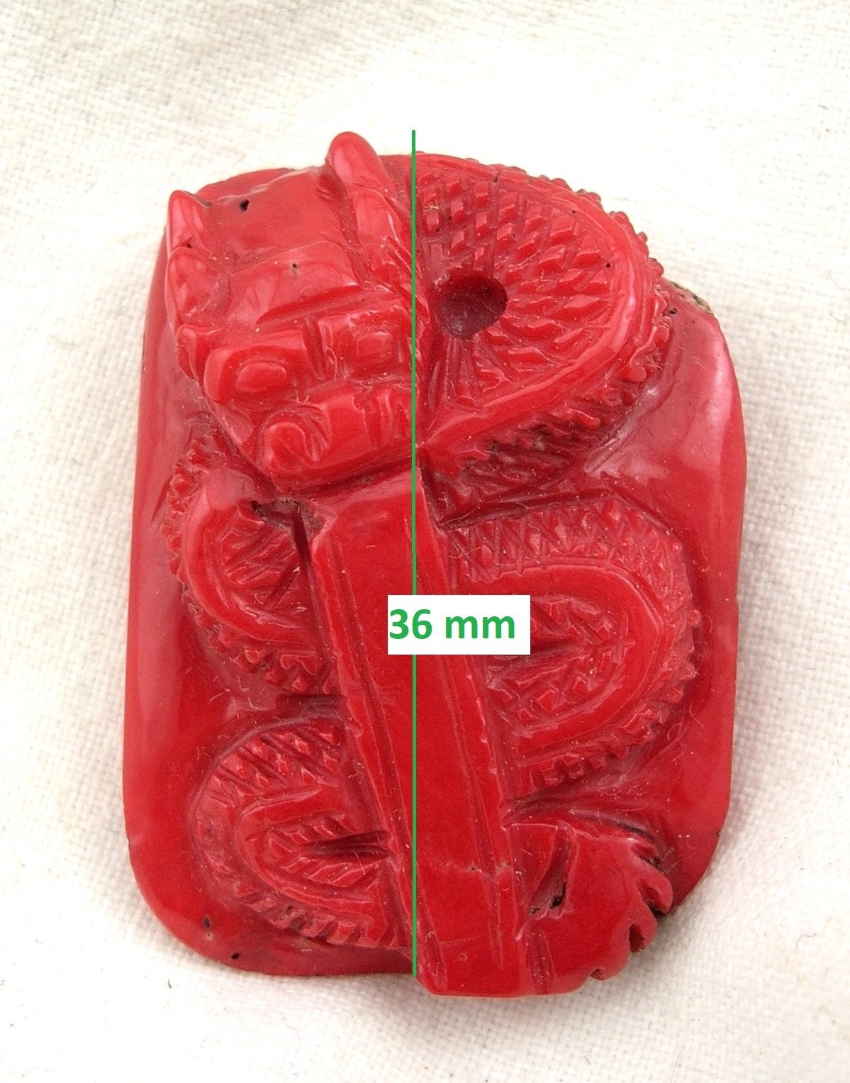 CHINA VINTAGE DRAGON CARVED BAMBOO CORAL PENDANT PENDANT