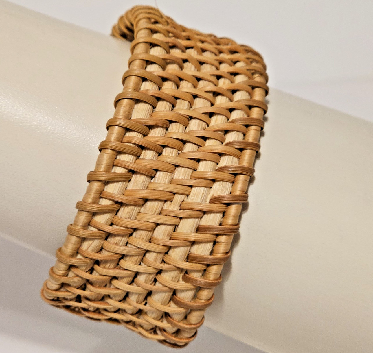 VTG Hippie Boho Plain Wicker Weave Natural Cuff Bracelet 3″ Across 1.25″ Wide