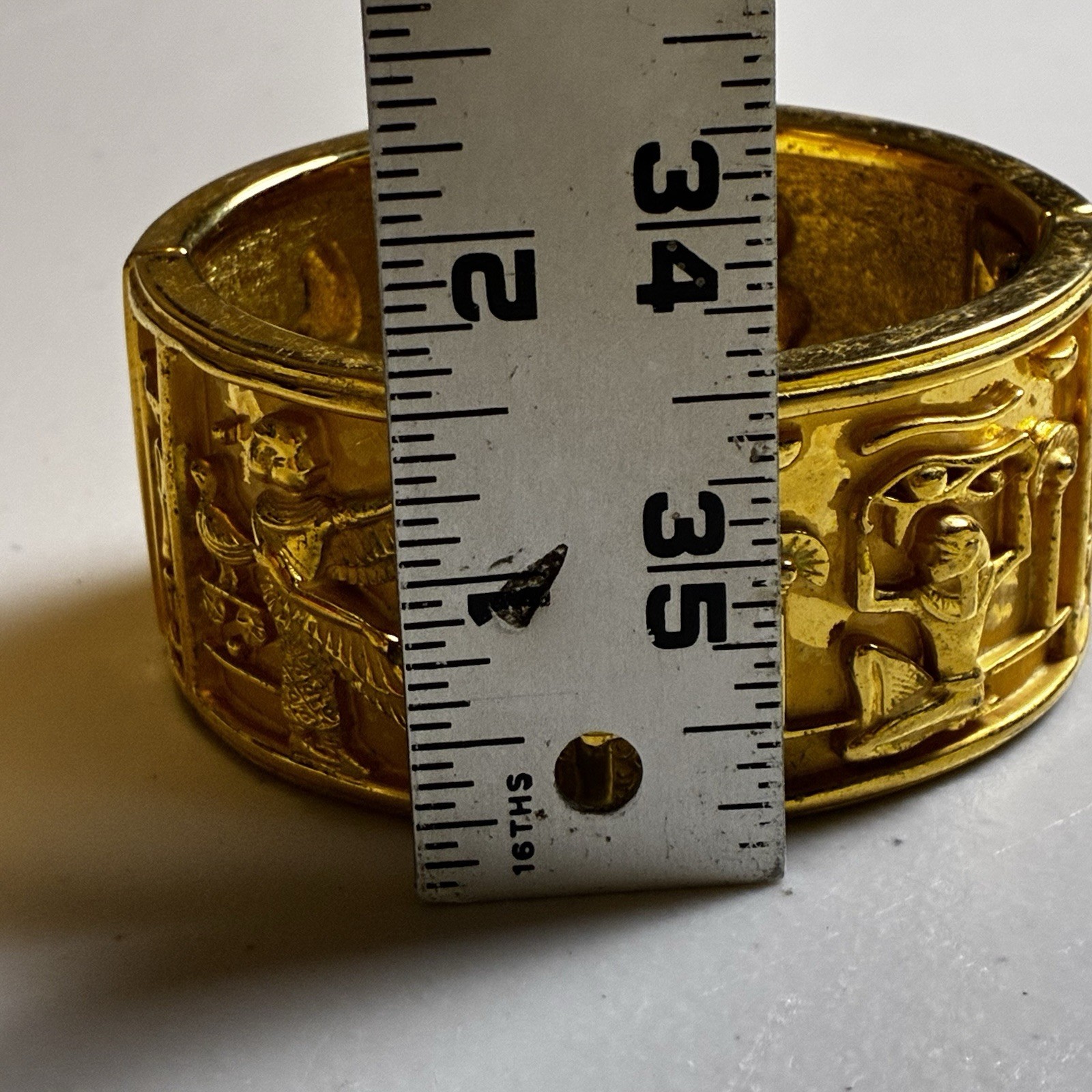 24 kgp Elizabeth Taylor Avon Cleopatra Egyptian Revival Wide Bangle Bracelet
