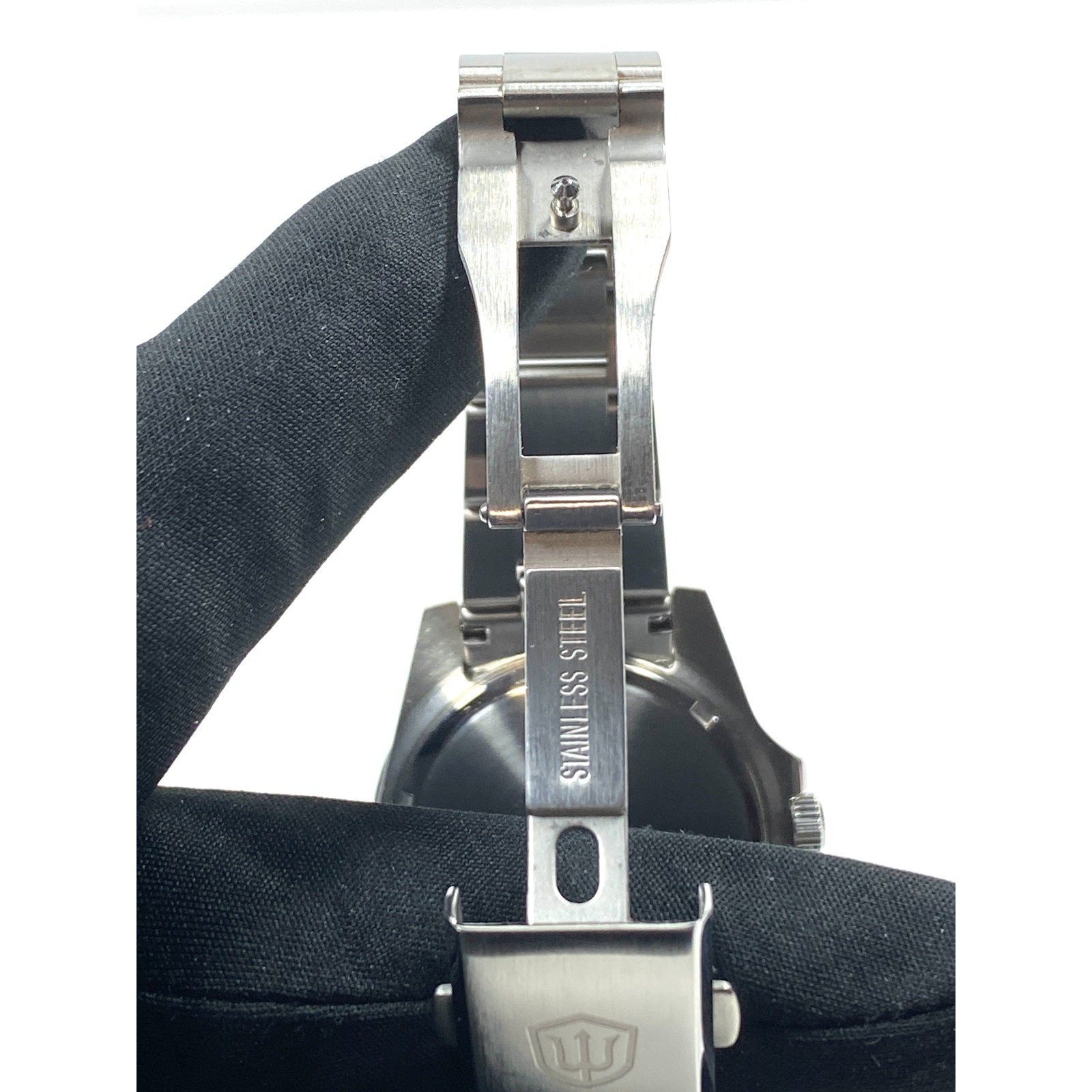 Watchdives WD1680Q V2 VH31 Mechaquartz Watch 40mm Sapphire Stainless Steel 200m