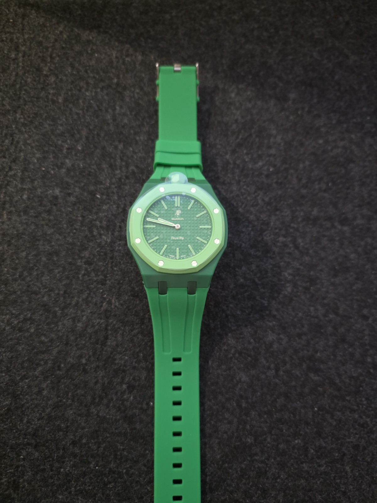 Brand New Swatch × AP Royal Pop “Green Eight” With Strap Band ✅️ 100% AUTHENTIC