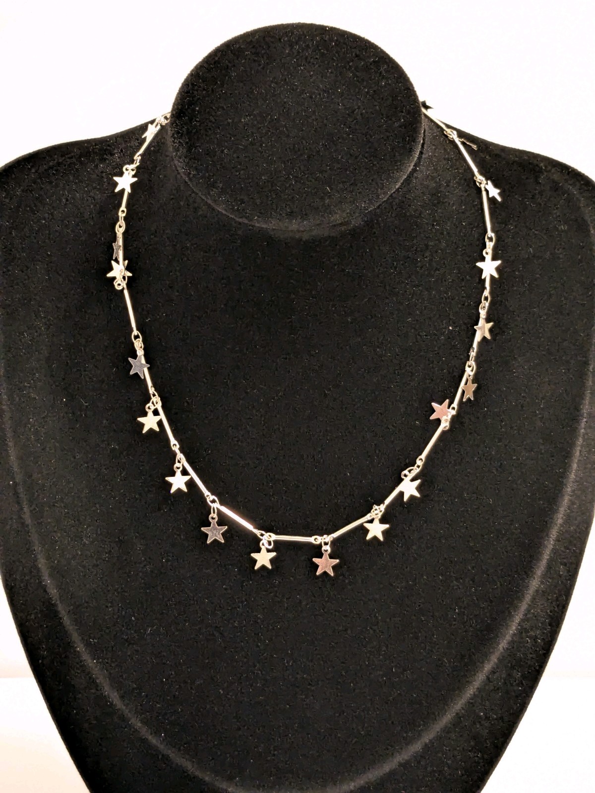 Silver Tone Celestial Stationed Star Pendants Fashion Necklace. 14″. Dainty.
