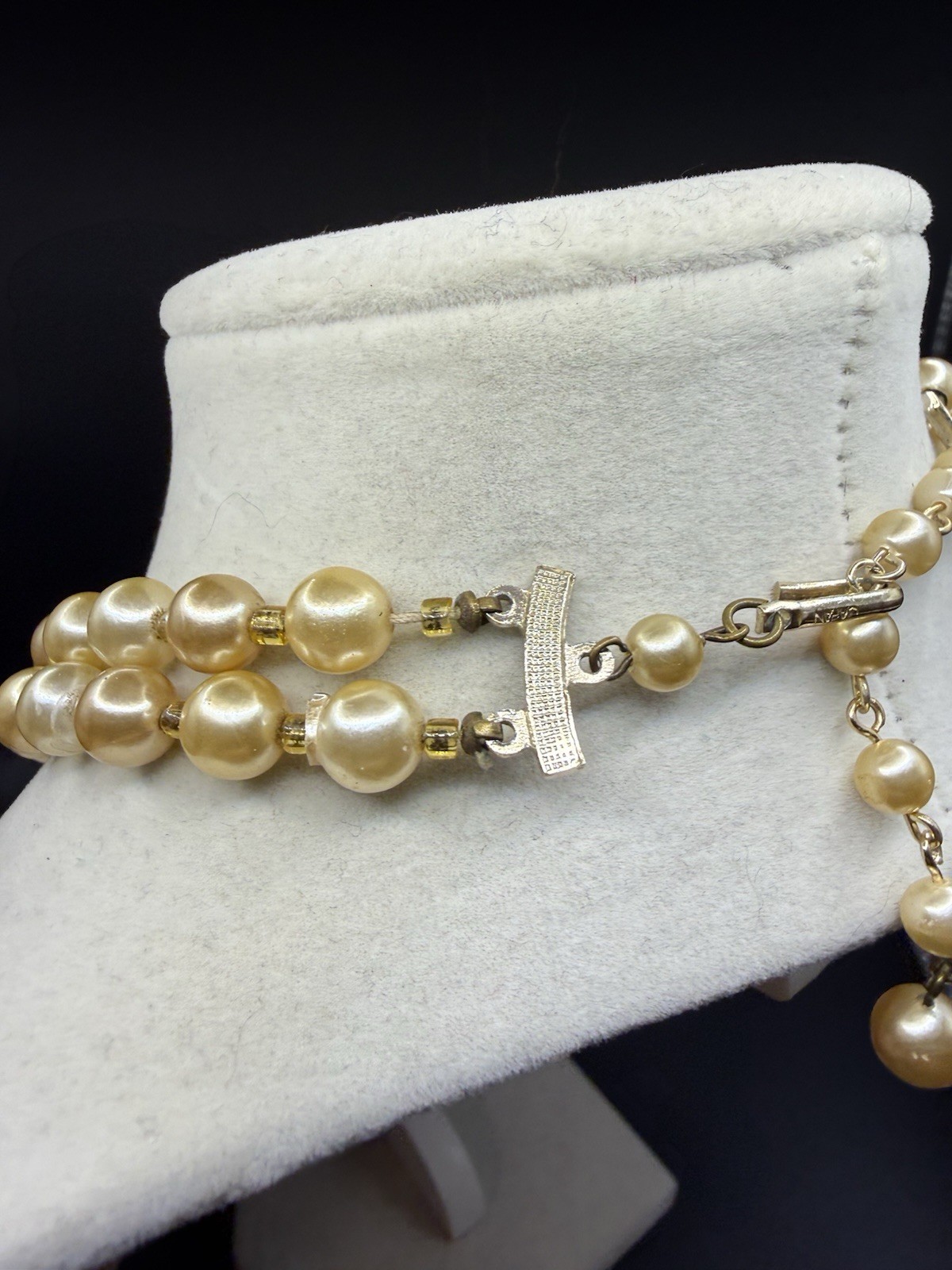 Vintage Unsigned Glass Bow Pearl Double Strand Necklace 50s Japan