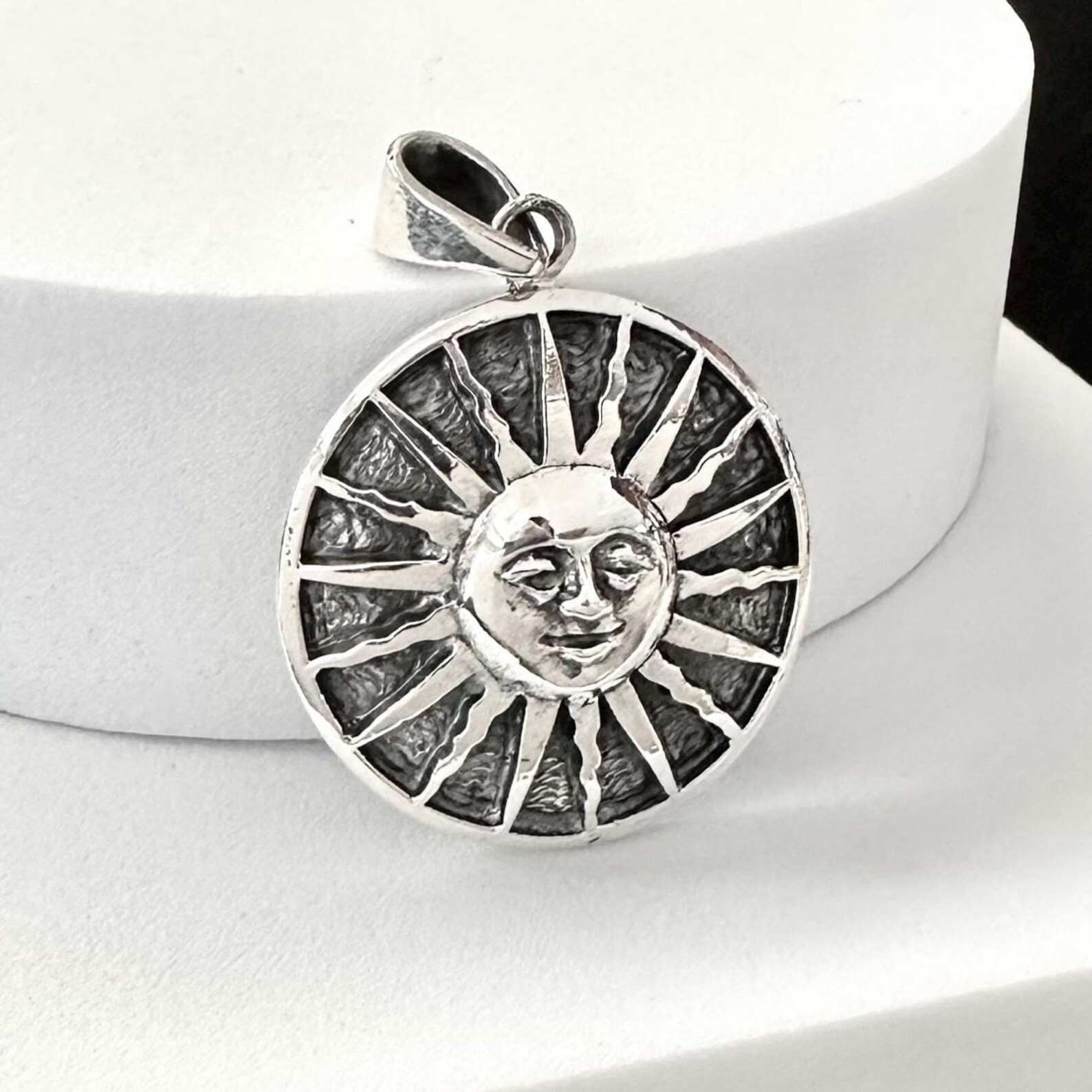 Handcrafted 925 Sterling Silver Sun Pendant Celtic Sun Goddess Deity Pendant