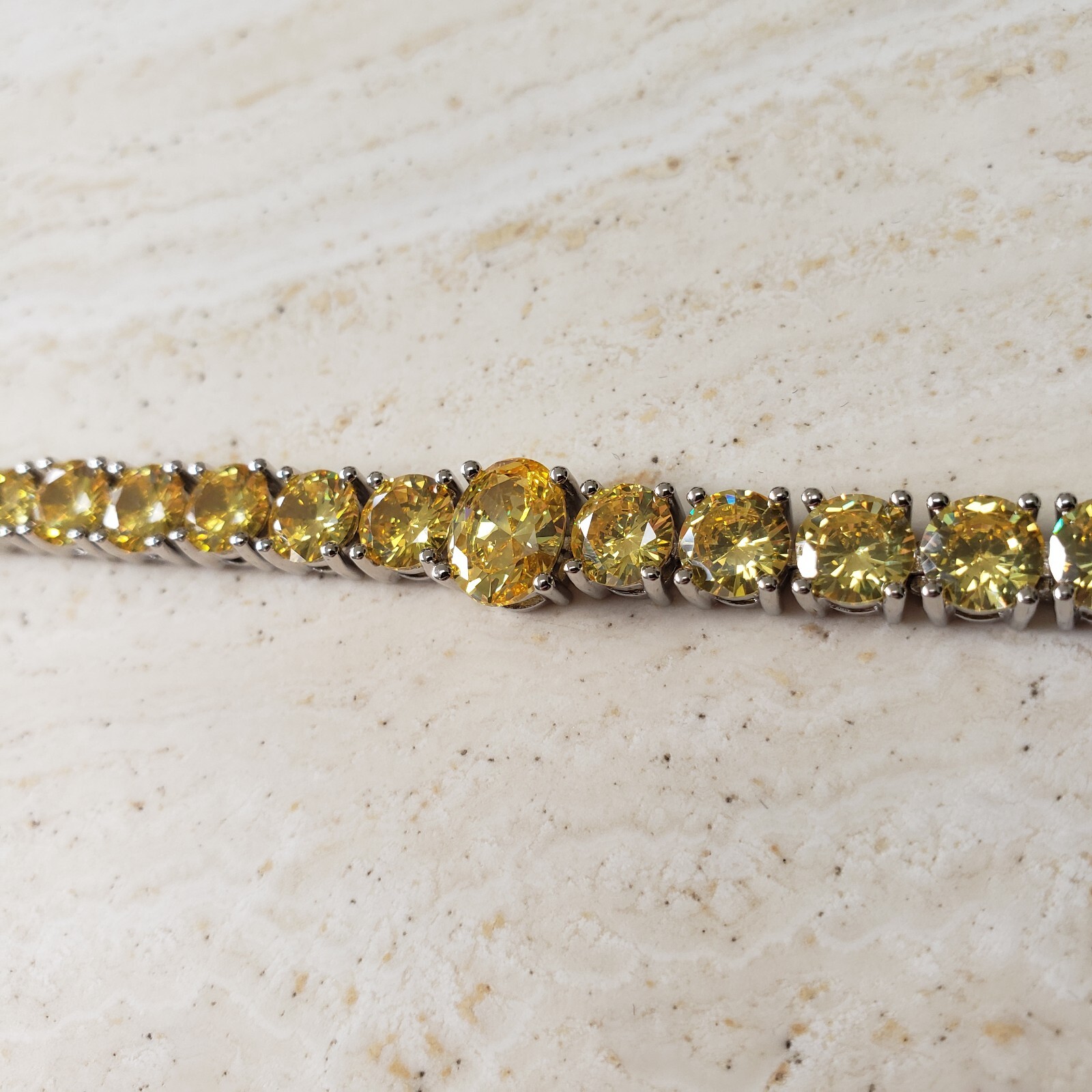 Yellow Austrian Crystal Tennis Anklet/Bracelet 21cm / 8.25 inches.