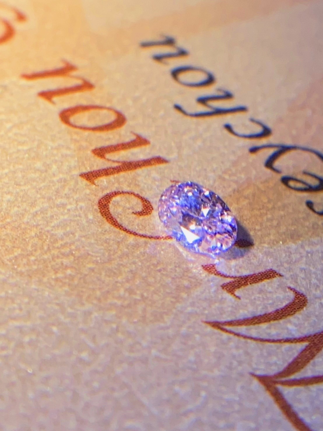 [jerseychou] Natural Fancy pink diamond 0.14 ct , Even, GIA