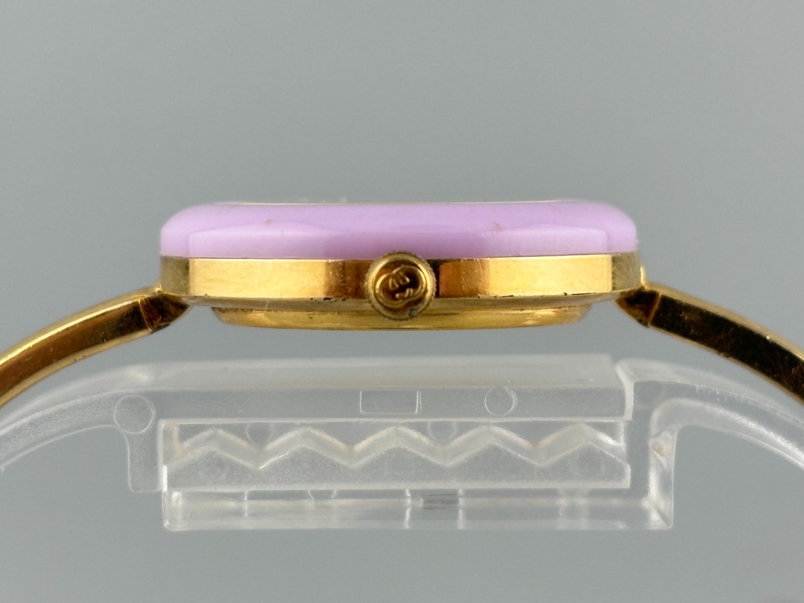 [Good] Gucci Change Bezel 1100-L Women Watch Gold White 11 Colors