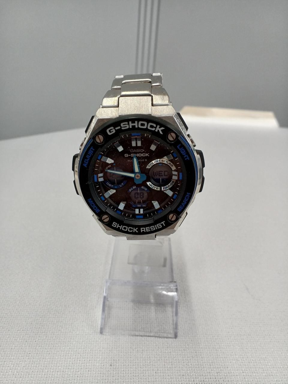 Solar Watch Model GST W100D G SHOCK