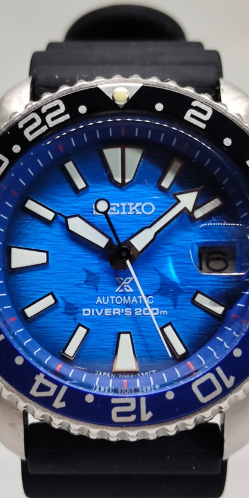 MINT SEIKO DIVERS 7002-7000 BLUE MANTA DIAL AUTOMATIC MENS WATCH 2N8567