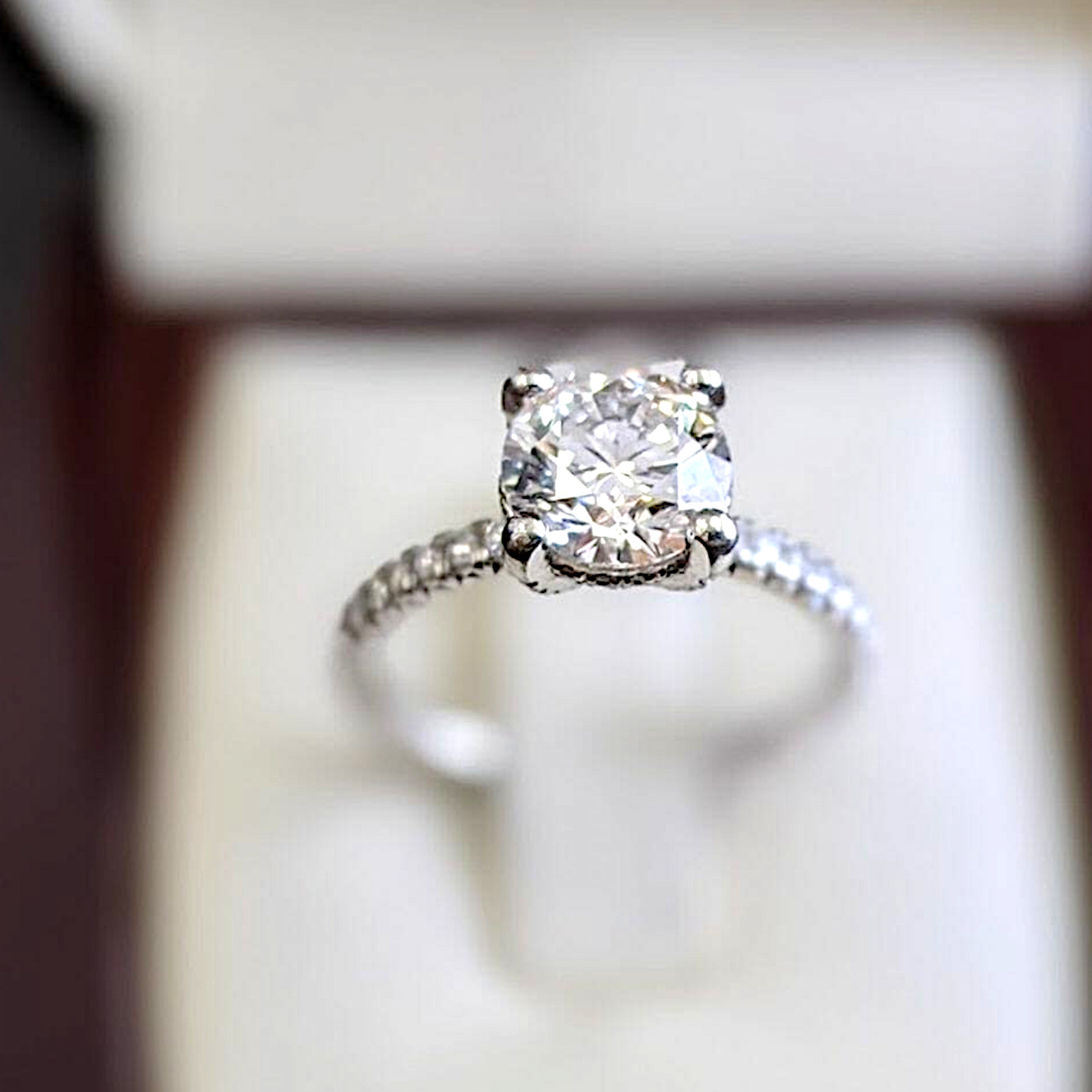 2.80 Ct Round Cut IGI Certified Lab Grown Diamond Engagement Ring 18k White Gold