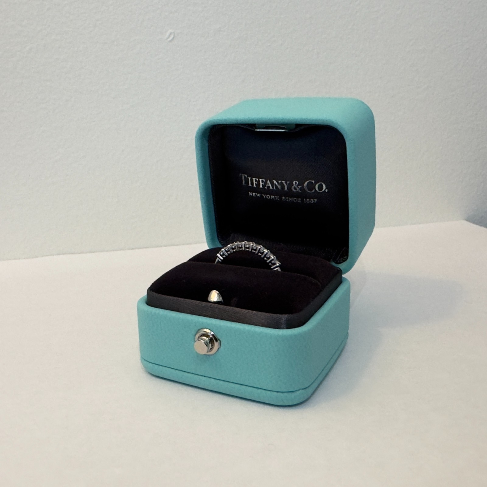 Tiffany & Co Forever 2.2mm Shared Diamond Ring Size 6.5