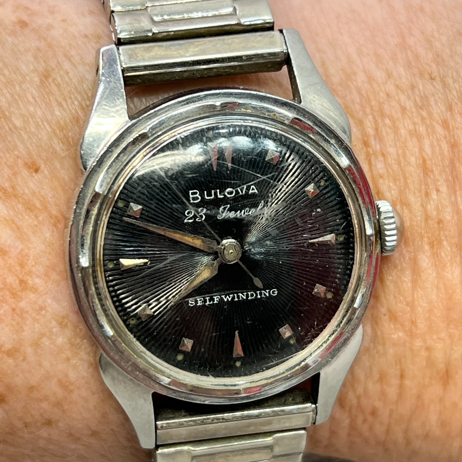 Vintage Bulova 23 Jewel Automatic Men’s Watch Black Sunburst Dial 1956 Works