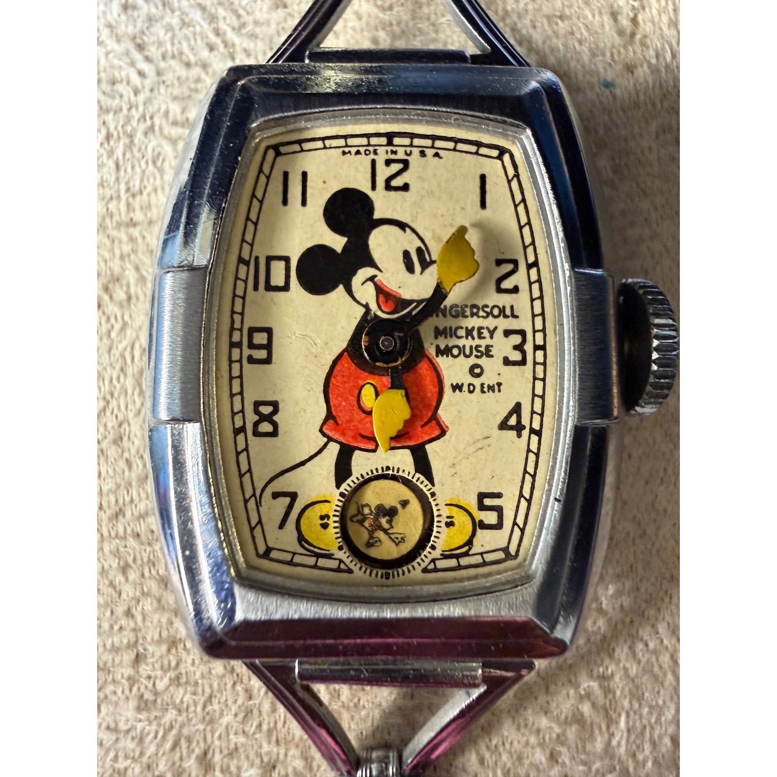 Vintage 1930s Ingersoll Mickey Mouse Watch Tonneau Case Mechanical USA Made