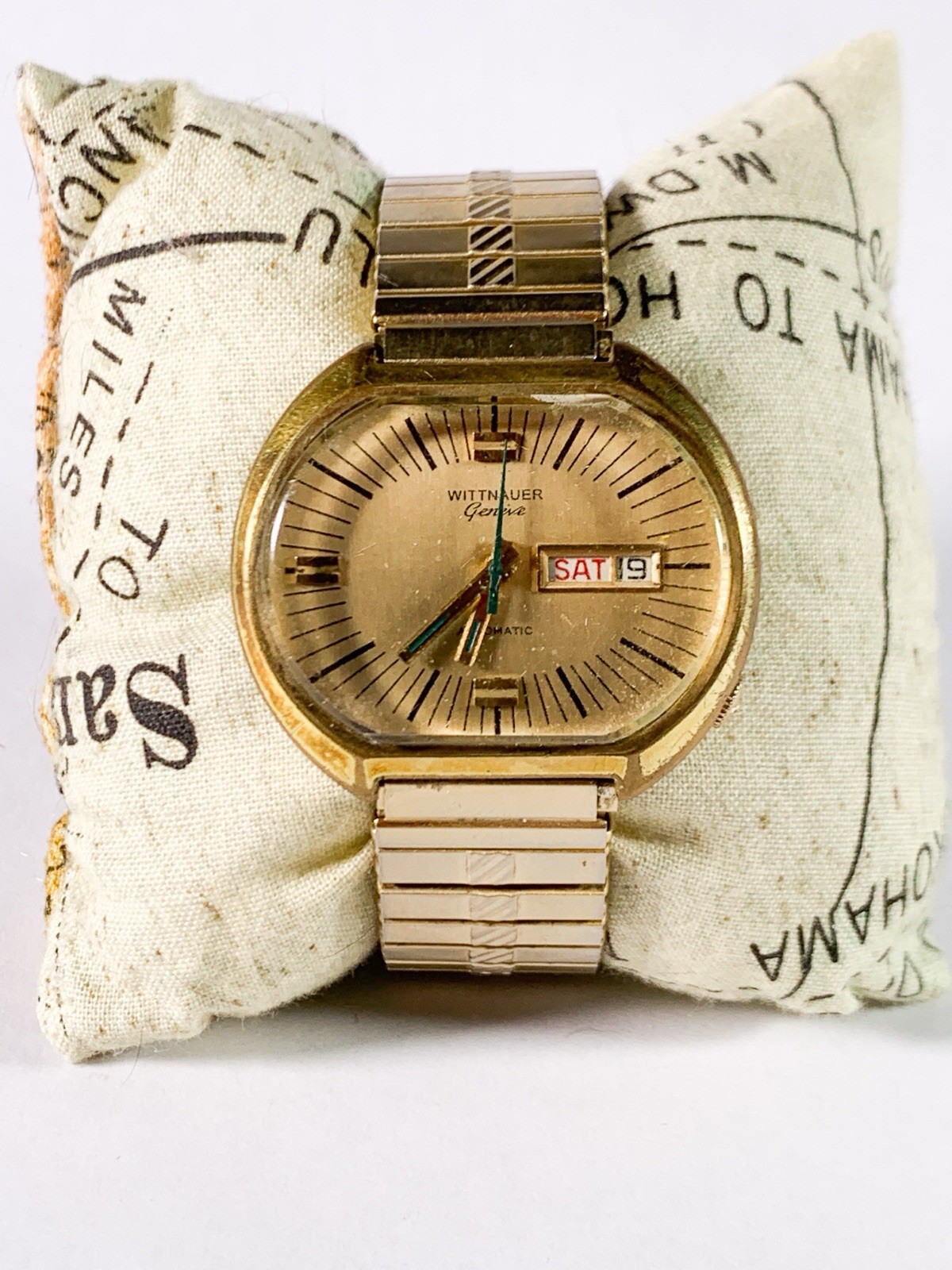 Vintage Longines Wittnauer Geneve men’s watch day/date D11KAS-2 17Jewels 1960s