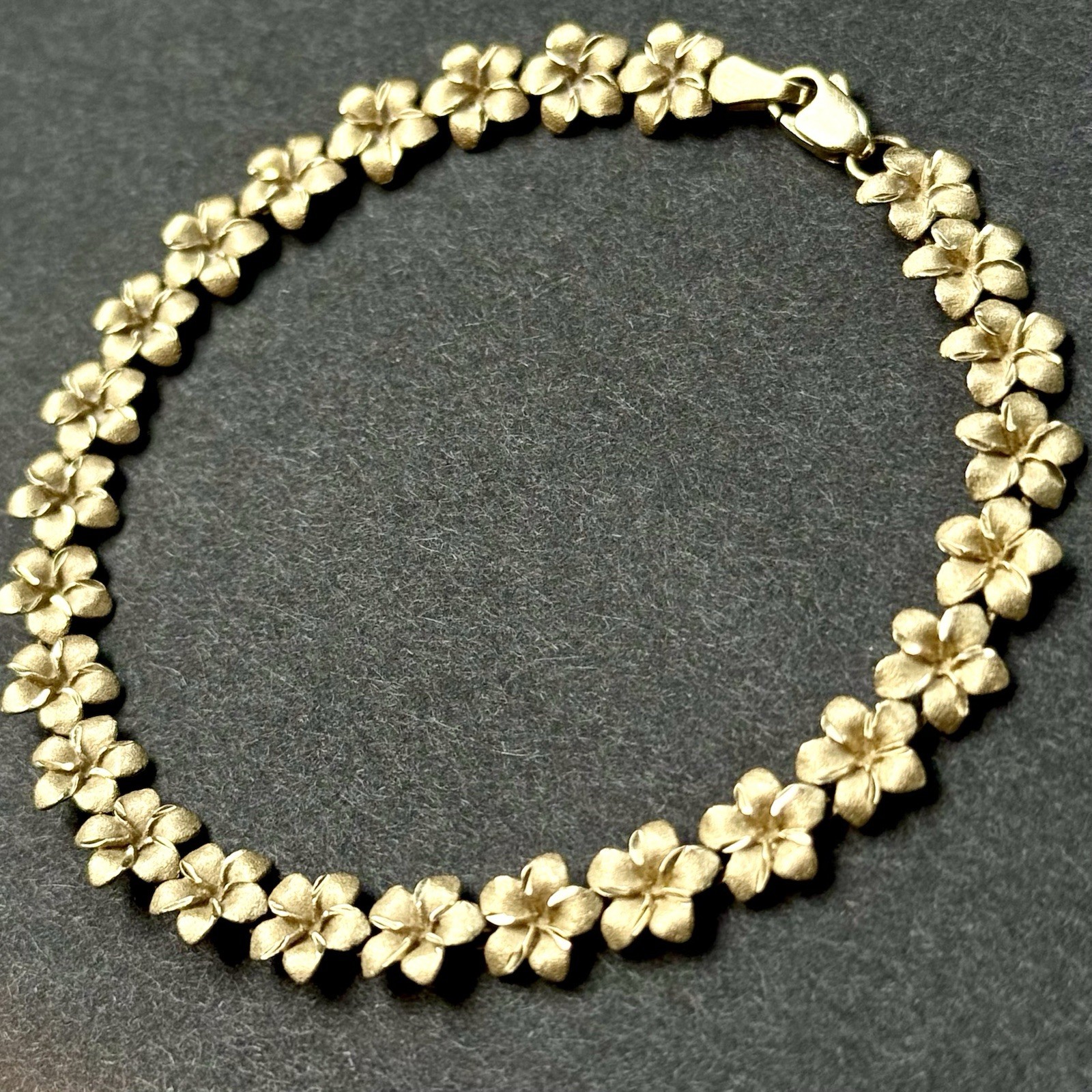 14k Solid Yellow Gold Plumeria Flower Bracelet Hawaii Arpas 7.25 In 7.9 Grams
