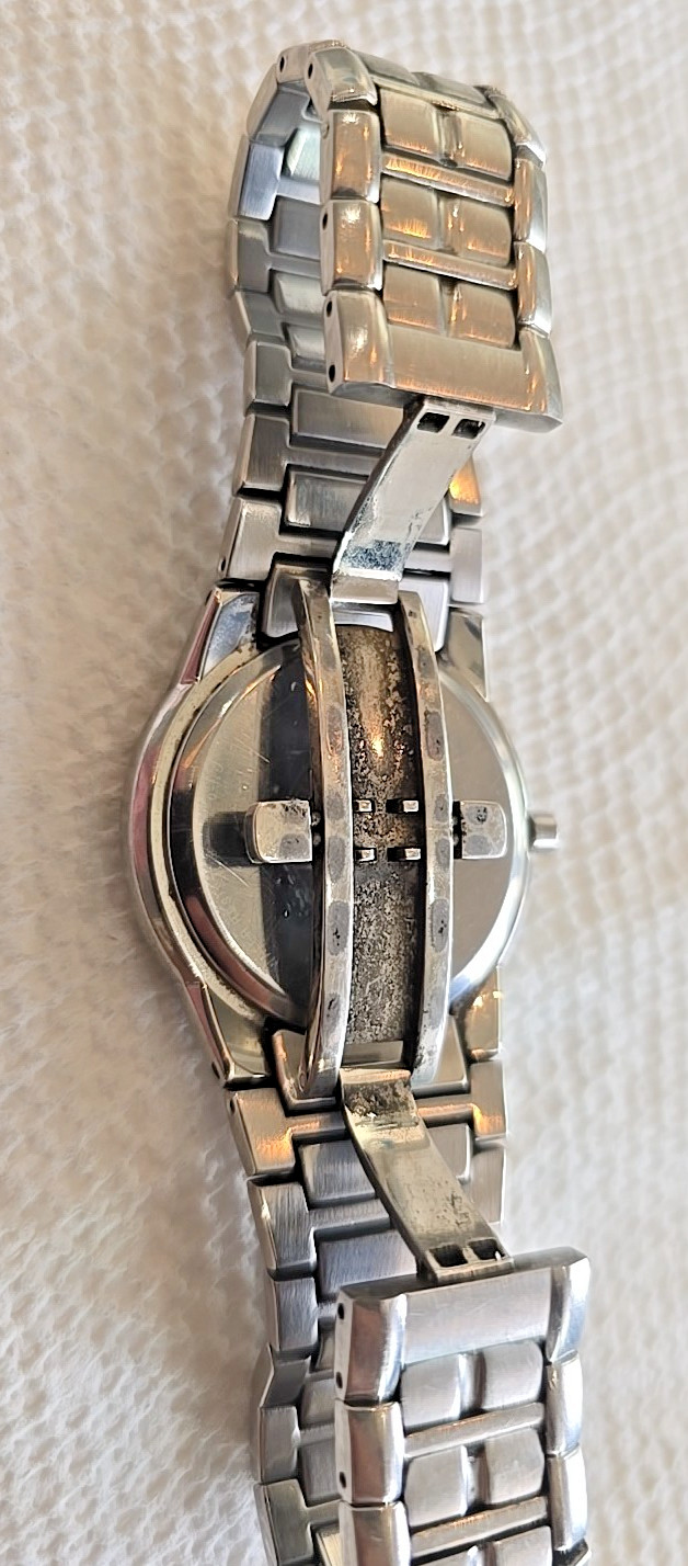 CITIZEN Eco-Drive E111 Men’s Stainless Steel Watch Date Silver Working
