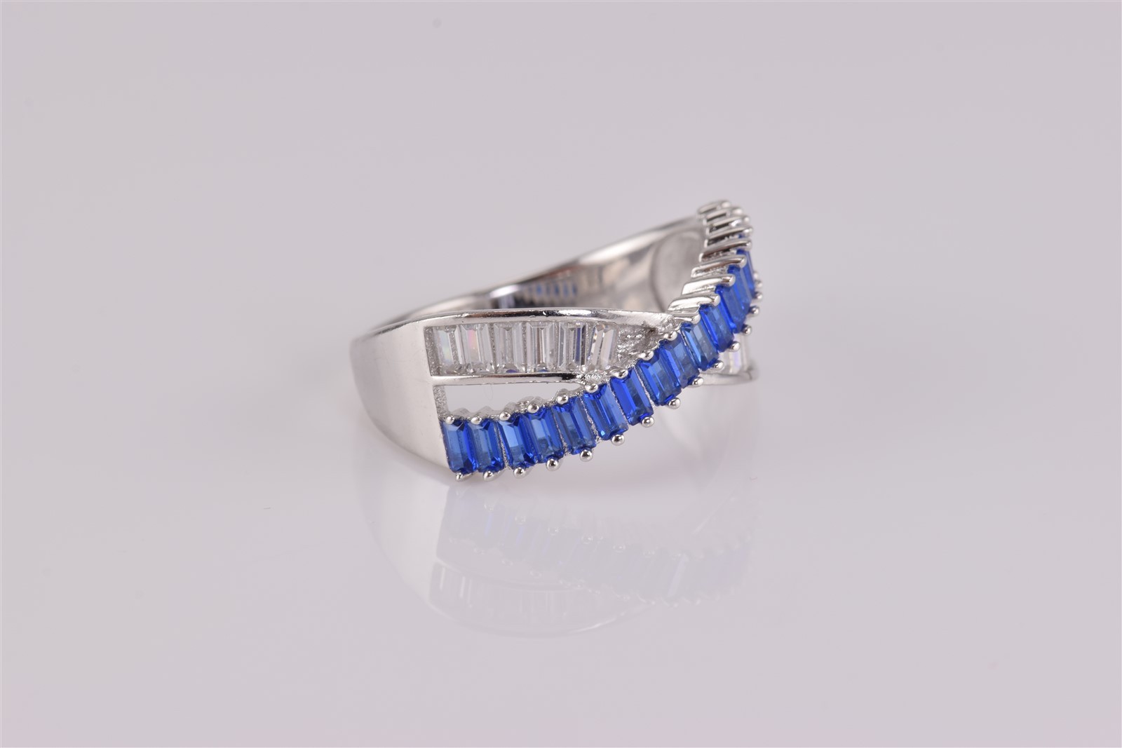 Fuzion Creation Sterling Silver Blue & White Cubic Zirconia Band Ring 925 Sz: 9