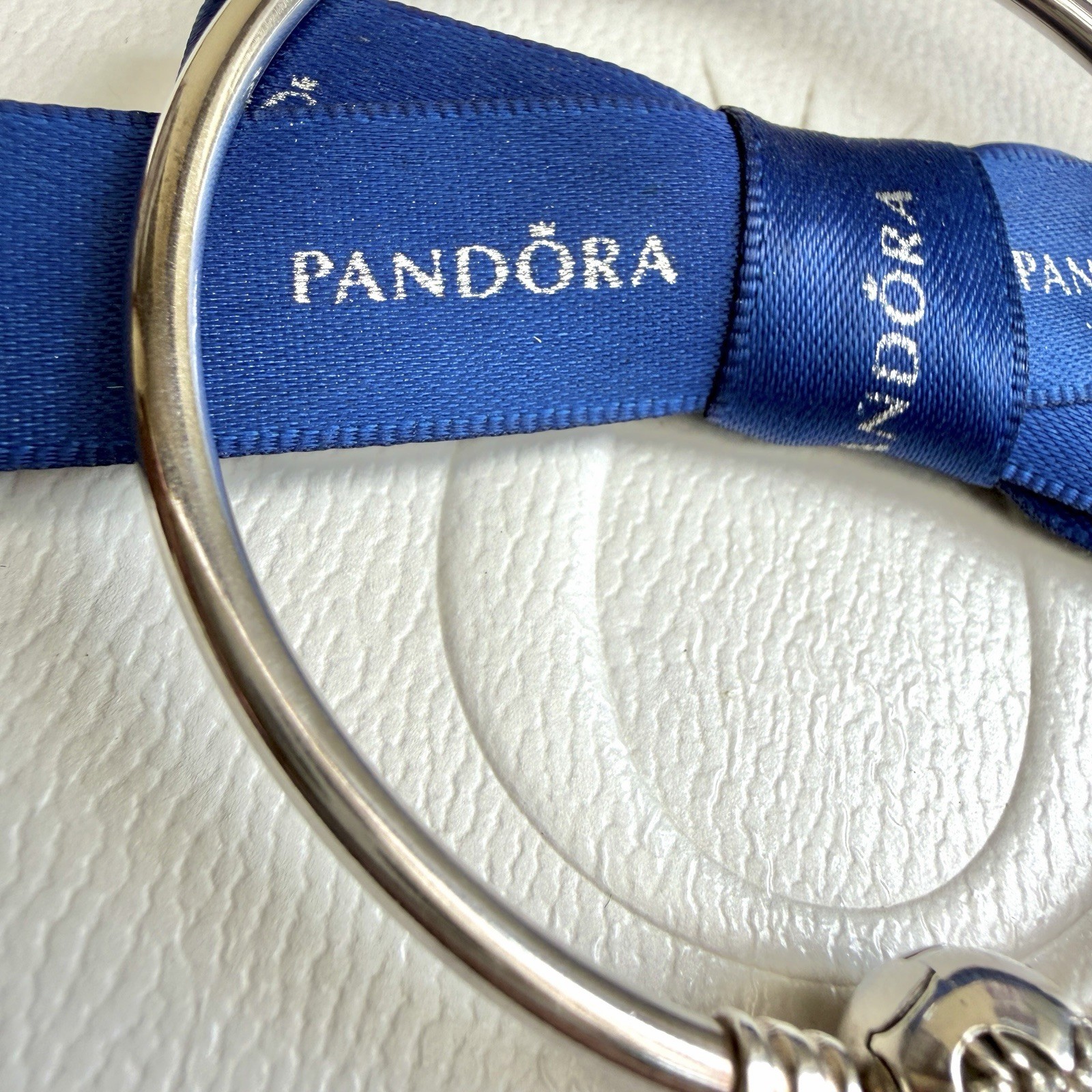 Authentic Pandora Silver “You Melt My Heart” Winter Bangle 19cm #598619C00